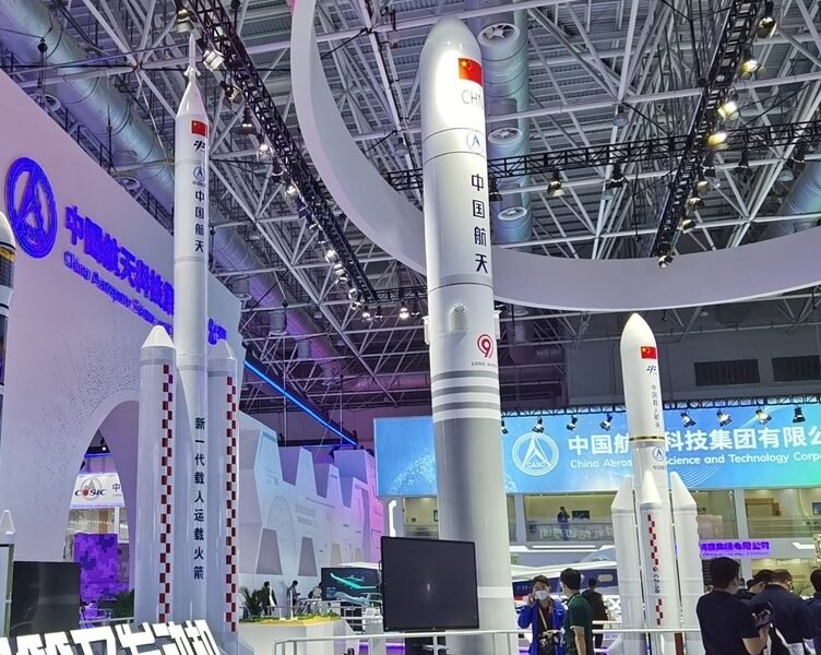 Исторический план: Китай раскрыл детали высадки тайконавтов на Луну